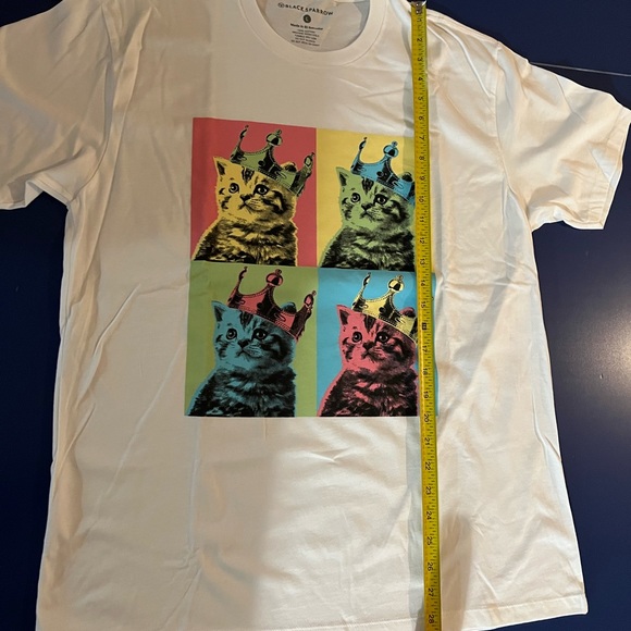 New queen kitten shirt, neon colors - Picture 6 of 6